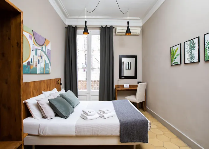 Jardinets Guest House