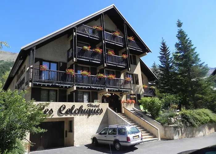 Hôtel pour familles: Hôtel Résidence Les Colchiques