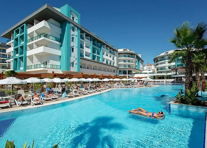 Sea Shell Resort & Spa