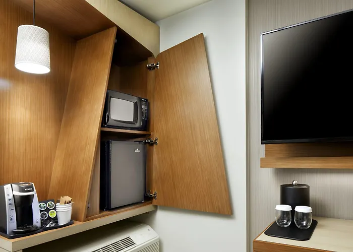 Courtyard By Marriott Houston Intercontinental Airport