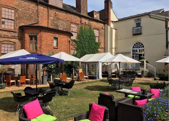 Kings Hotel