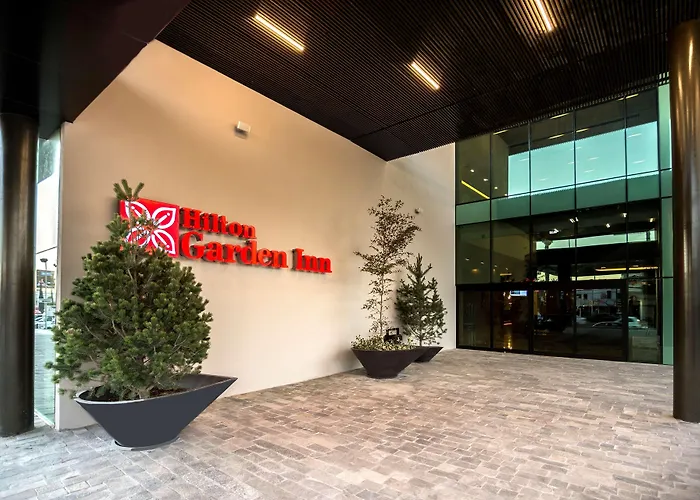  Hilton Garden Inn