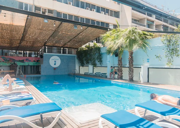 Hamra Urban Gardens