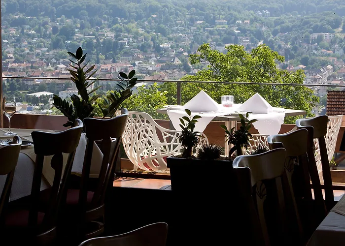 Hotel mit Tennis: Restaurant-Hotel Maien