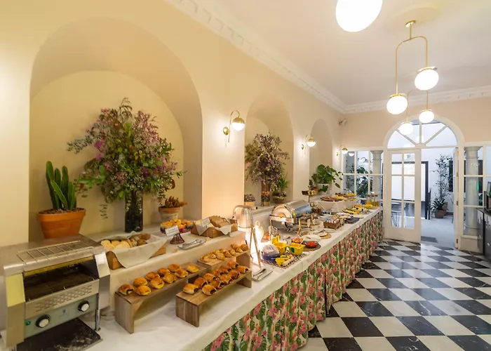 Halo Boutique Hotel