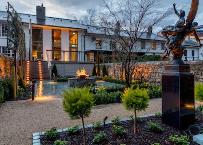 Villa: Number 31