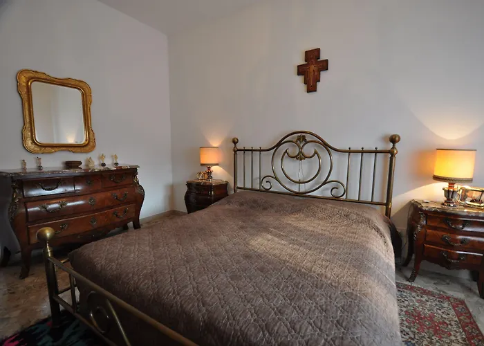 Hotel 4 stelle: B&B Pergolesi