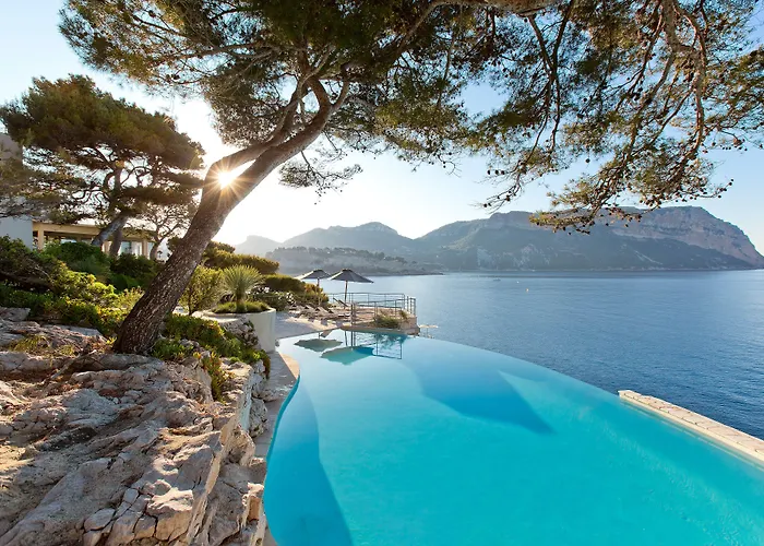 Hôtel Les Roches Blanches Cassis