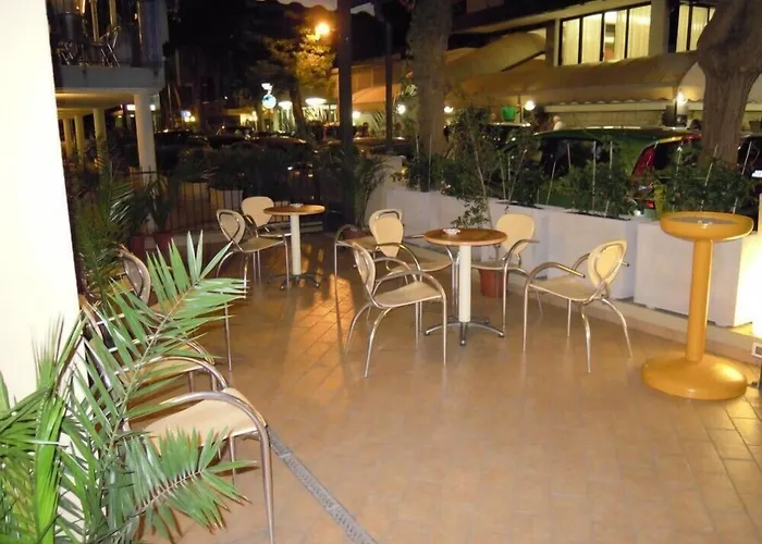 Self Catering: Asso Hotel