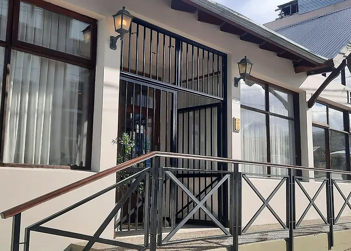 Central hotel: Hotel Austral Ushuaia