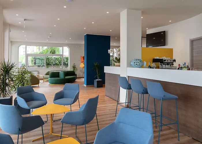 Hotel nahe College: Hotel Riva