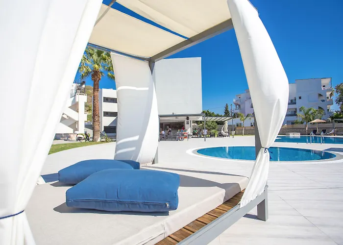 Madison Boutique, Faliraki