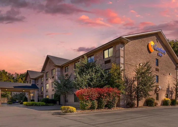 Family Hotel: Comfort Inn Huntington Near University Area