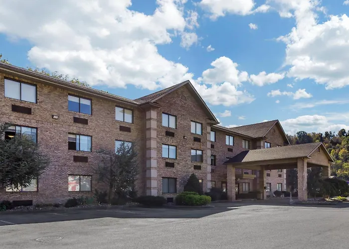 Family Hotel: Comfort Inn Huntington Near University Area