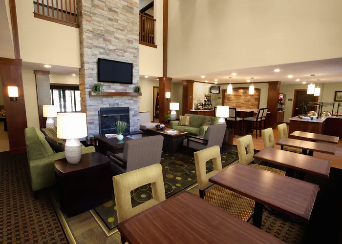 Pet Friendly hotel: Staybridge Suites - Johnson City By Ihg