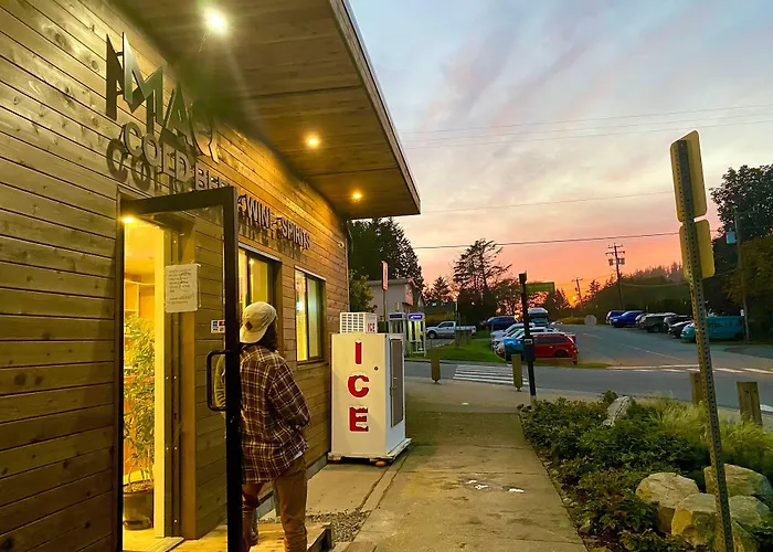 Cheap hotel: The Maq Hotel