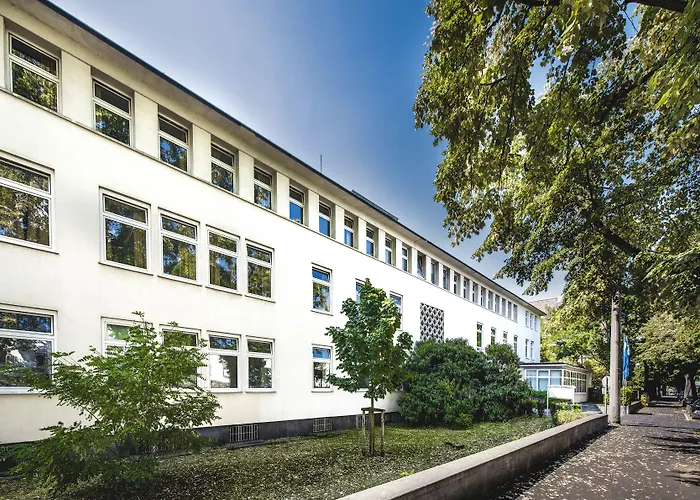 3-Sterne-Hotel: CJD Bonn Castell