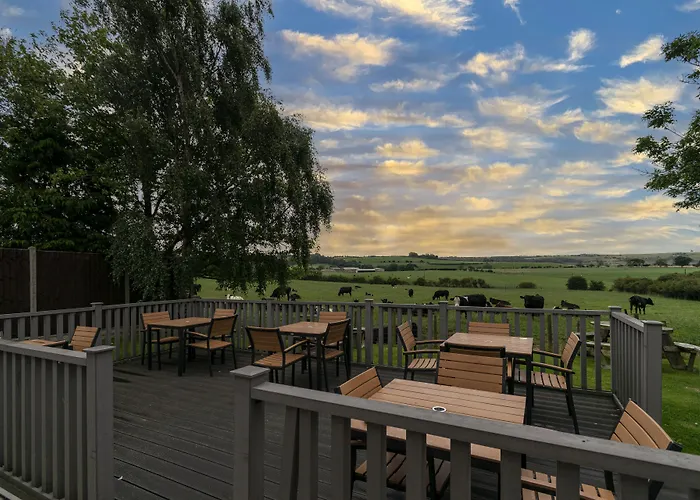 Three Horseshoes Inn