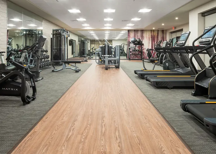 Courtyard By Marriott Houston Northeast