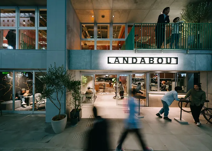 Landabout