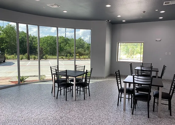 Motel: Scottish Inns And Suites Scarsdale