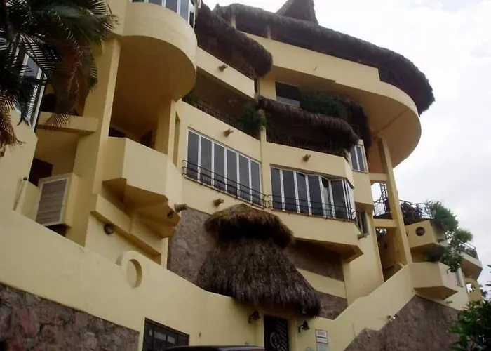 Casa Isabel A Boutique Hilltop Inn