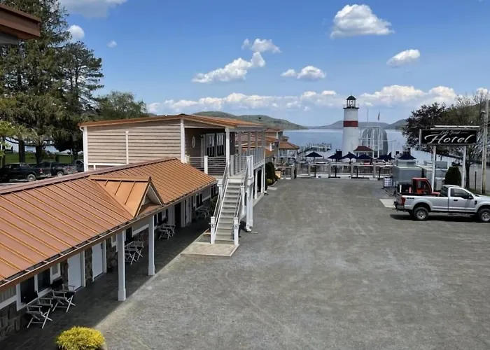 Lake Front Hotel
