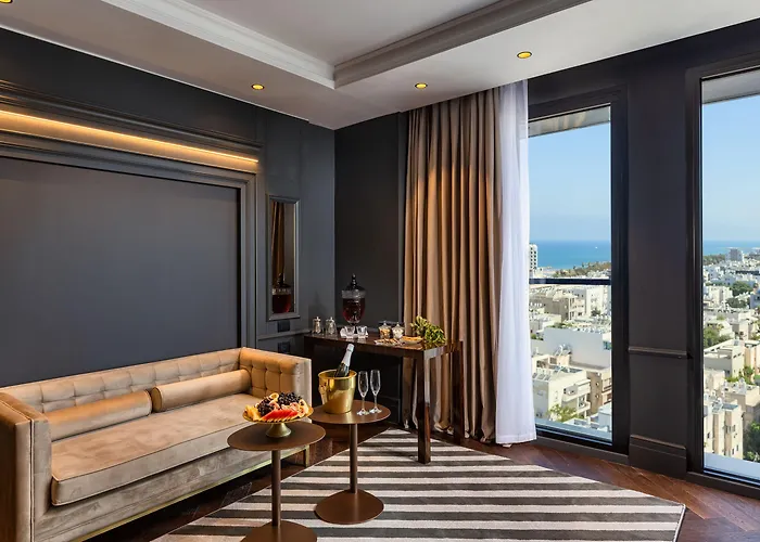 Pet Friendly hotel: Debrah Brown, A Member Of Brown Hotels