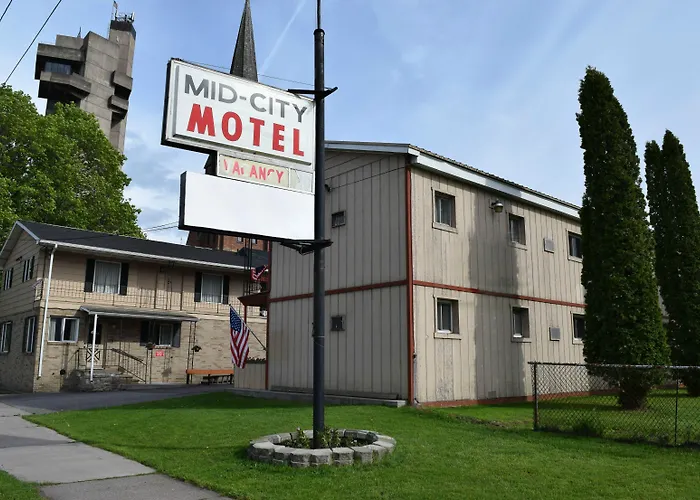 Motel: Mid-City Motel