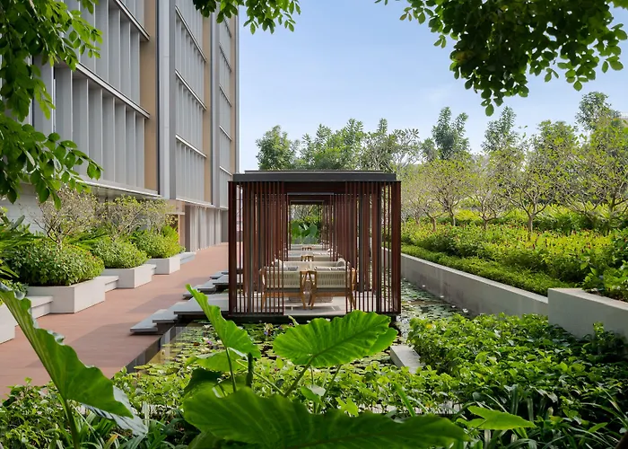 Pet Friendly hotel: Hyatt Regency Phnom Penh