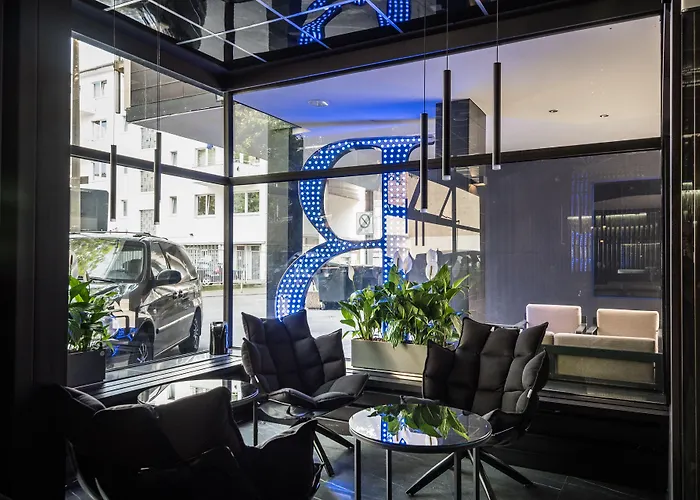 Hotel Belmont Classic