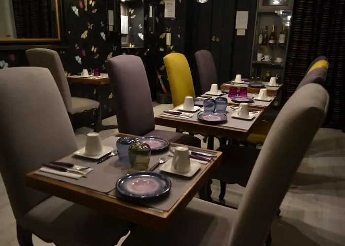 Gatto Bianco Casa Dei Venti