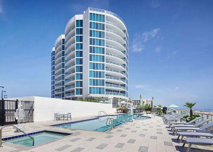 Max Beach Resort