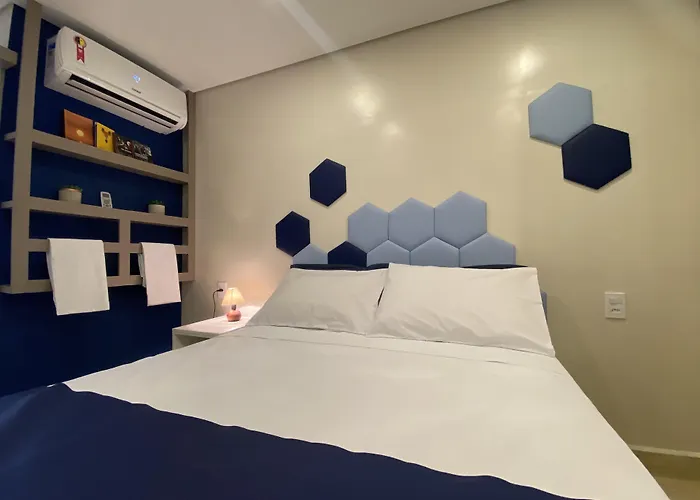 Urban Box House