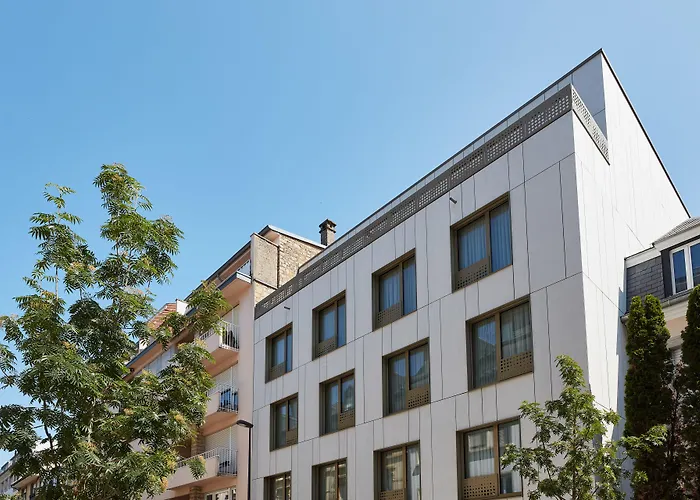 Hôtel pour familles: Résidence du Lys - Perrin Apartments