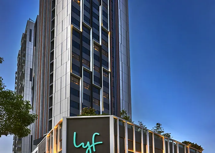Lyf Farrer Park