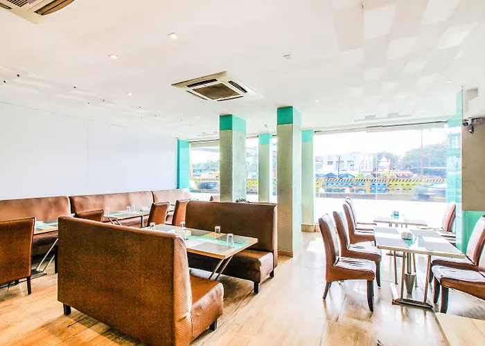 Airport Hotel: Fabhotel Sahar Garden - Nr Mumbai International Airport