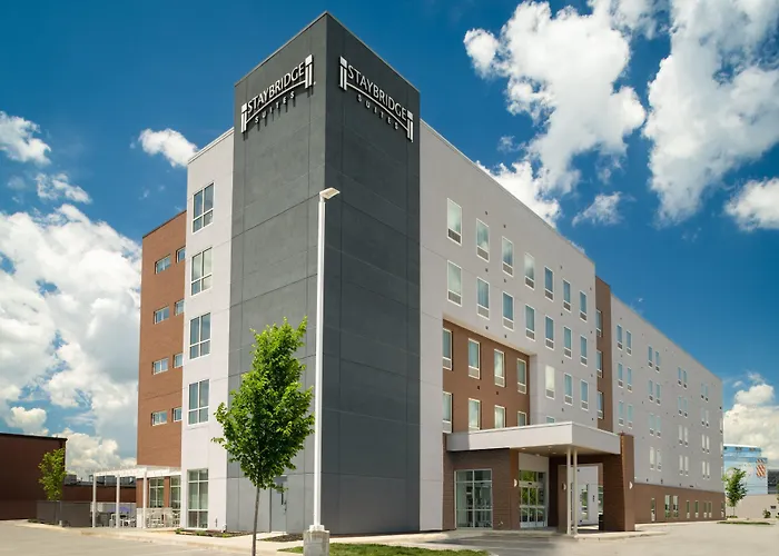 Pet Friendly hotel: Staybridge Suites - Louisville - Expo Center By Ihg
