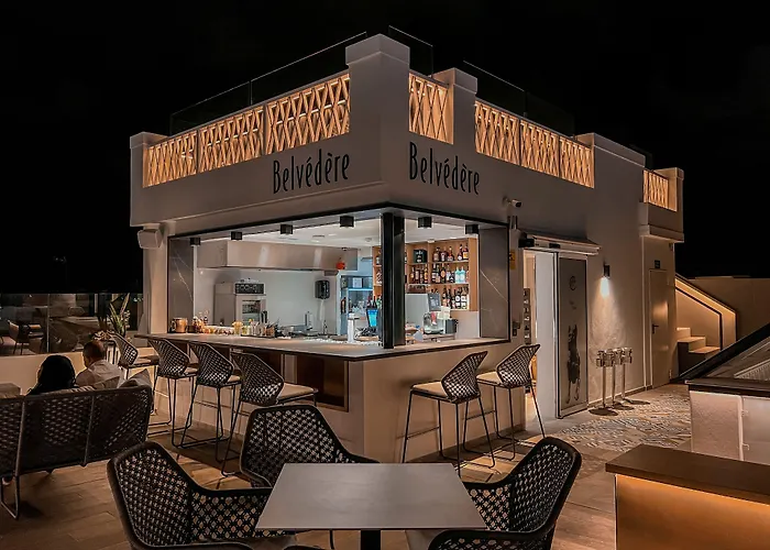 4 sterren hotel: Boutique Hotel Cordial Plaza Mayor De Santa Ana