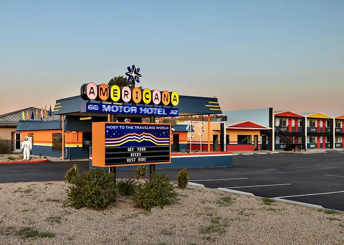 Luxury hotel only: Americana Motor Hotel