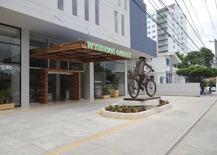 Pet Friendly hotel: Wyndham Garden Cartagena