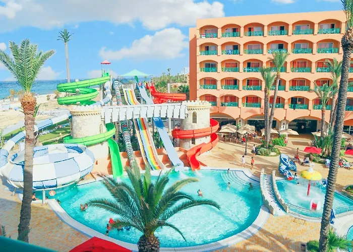 Hotel: Hotel Marabout - Families And Couples Only