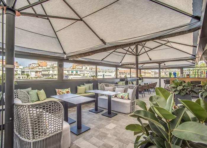 Family Hotel: Hotel 77 Seventy-Seven - Maison D'Art Collection