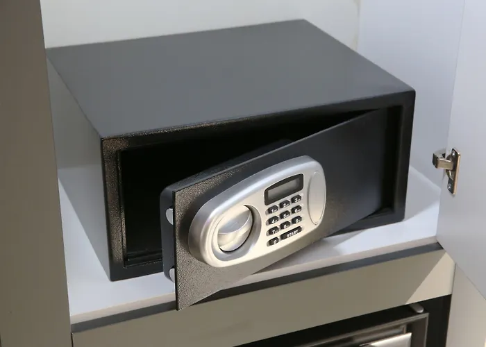 Hotel: The Grand Tower Hotel