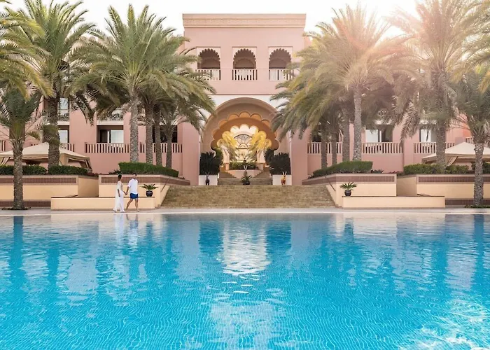 5 star hotel: Shangri-La Barr Al Jissah Resort And Spa