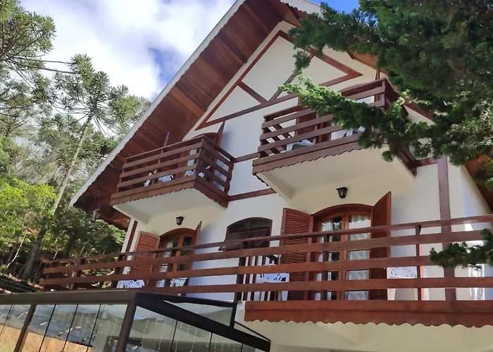 Alojamento com o café da manhã Apenas: Pousada Château dos Fontes