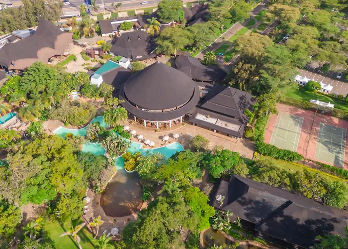 Safari Park Hotel