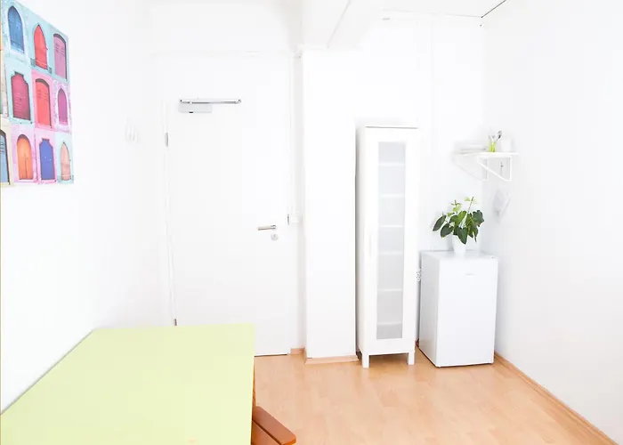 Hotel pres du College: Pm-Rooms
