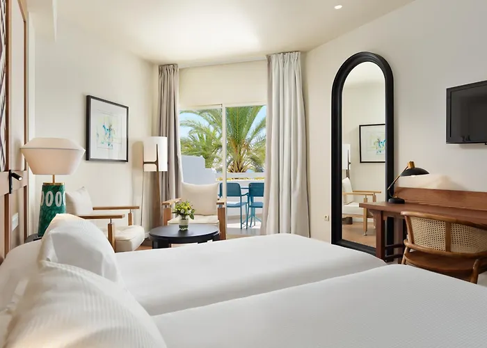 H10 Estepona Palace