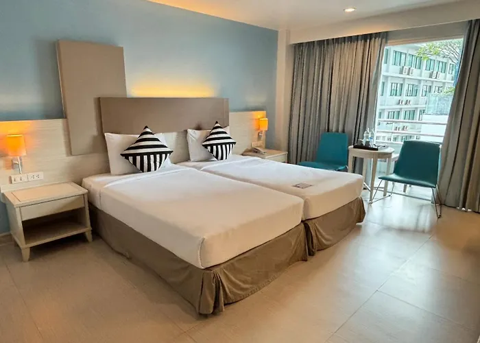 Sunshine Vista Hotel